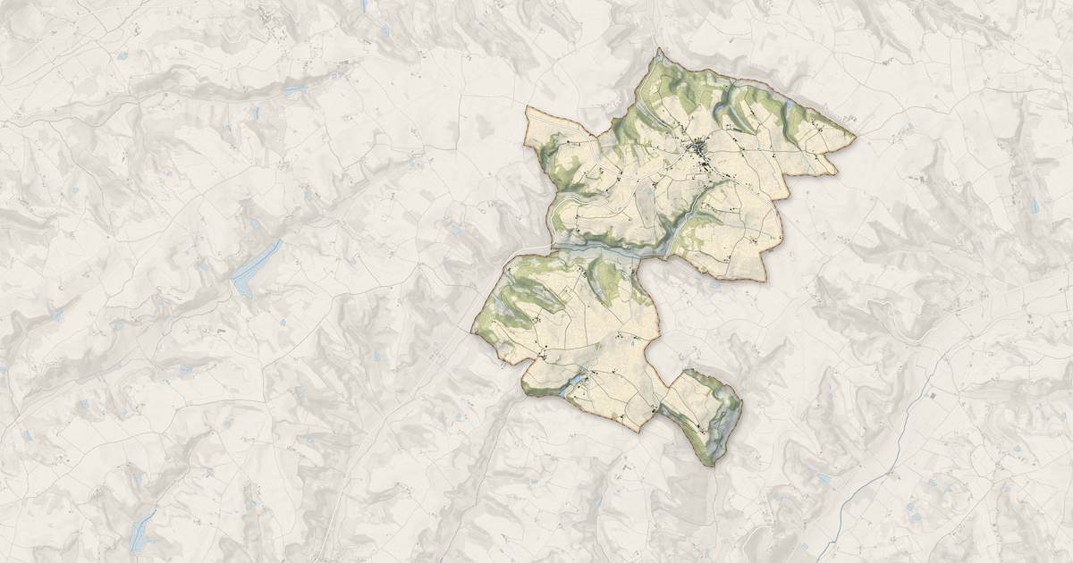 Portrait cartographique de Bourg-de-Visa : relief, eau, forêts, bâti et voies, calculés à partir des données de l'IGN