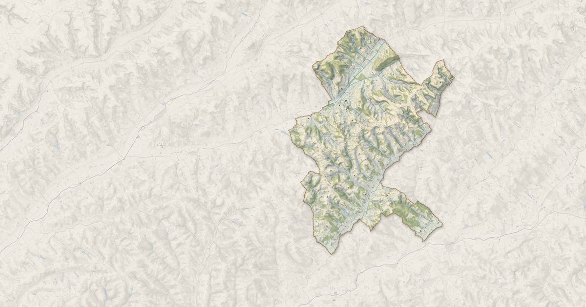 Portrait cartographique de Cazes-Mondenard : relief, eau, forêts, bâti et voies, calculés à partir des données de l'IGN