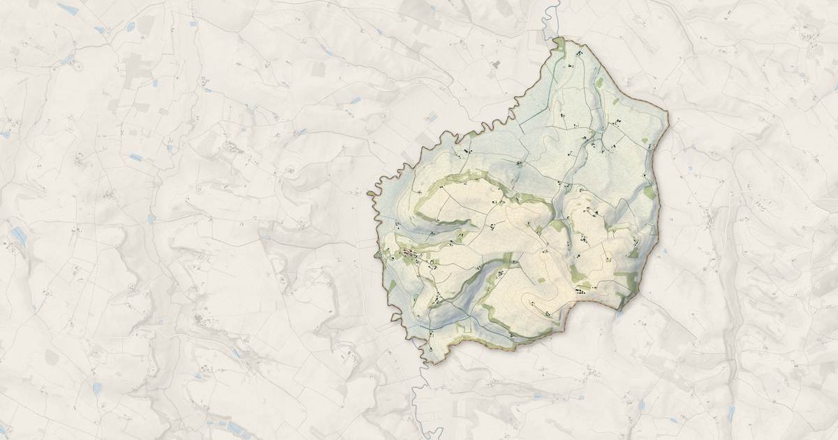 Portrait cartographique de Gramont : relief, eau, forêts, bâti et voies, calculés à partir des données de l'IGN