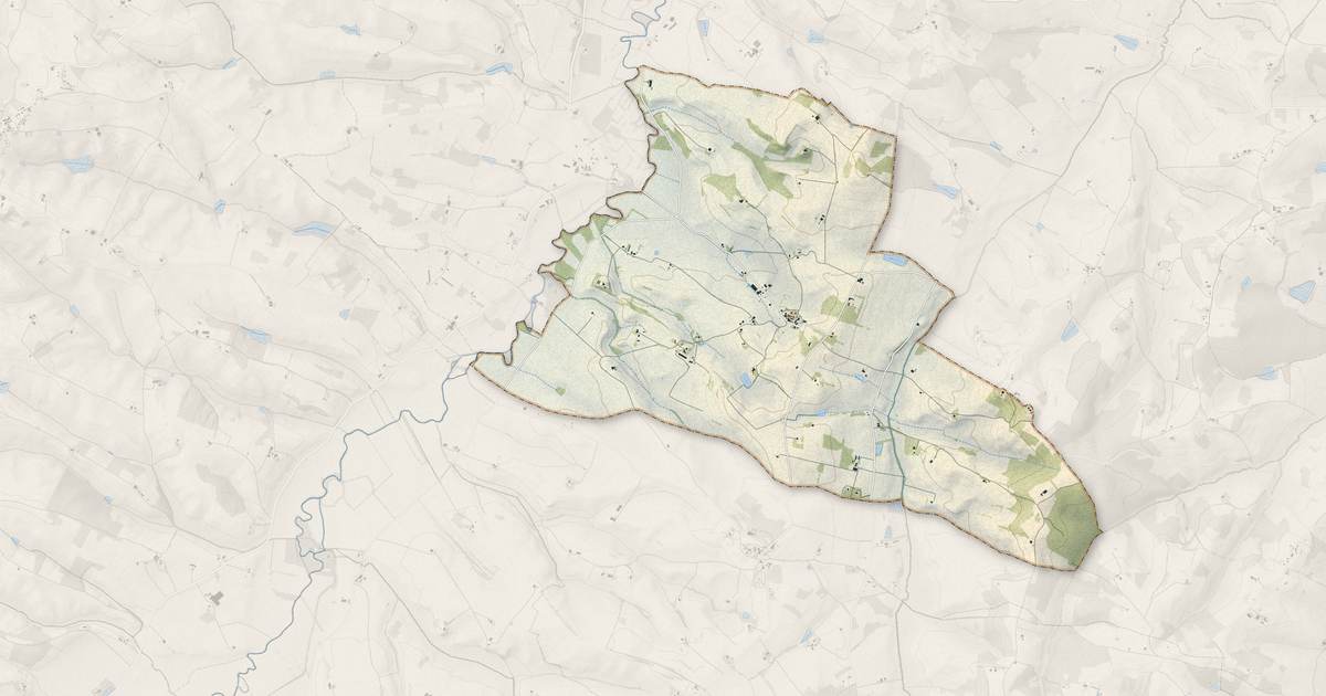 Portrait cartographique de Lachapelle : relief, eau, forêts, bâti et voies, calculés à partir des données de l'IGN