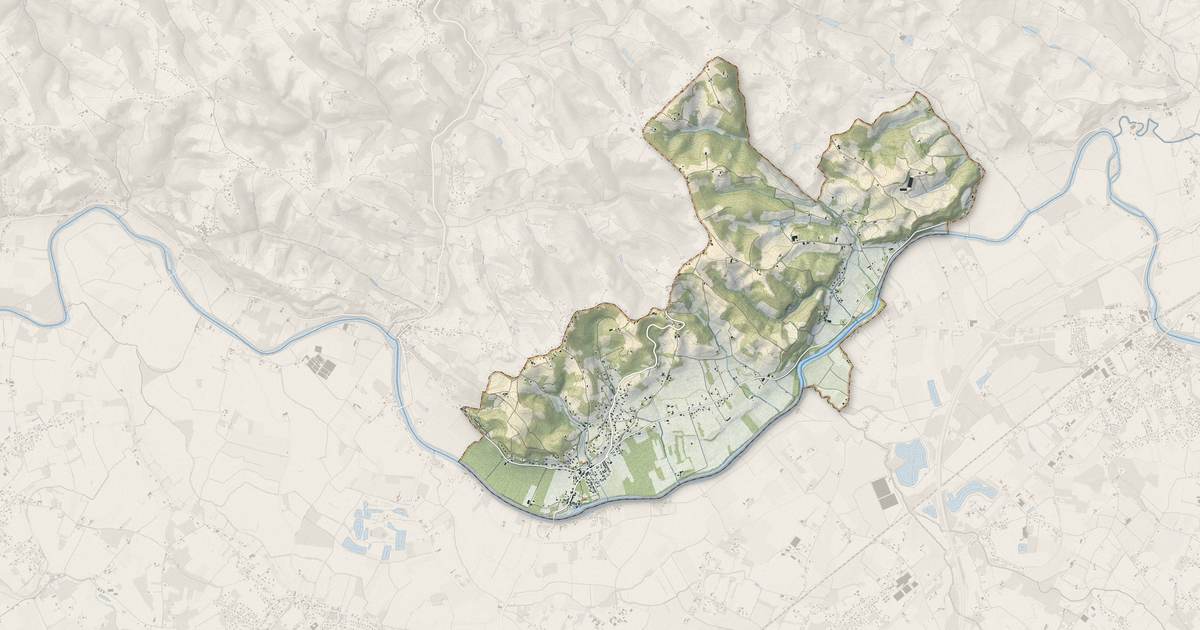 Portrait cartographique de Lamothe-Capdeville : relief, eau, forêts, bâti et voies, calculés à partir des données de l'IGN