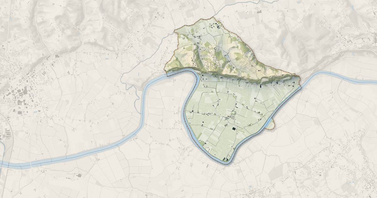 Portrait cartographique de Lizac : relief, eau, forêts, bâti et voies, calculés à partir des données de l'IGN