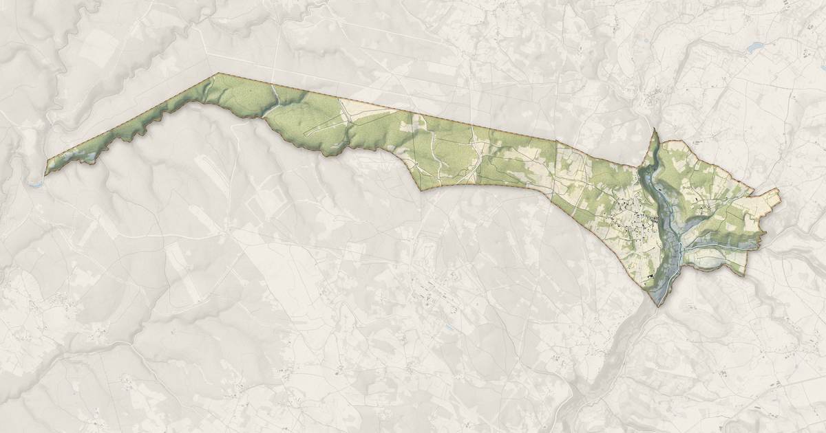 Portrait cartographique de Loze : relief, eau, forêts, bâti et voies, calculés à partir des données de l'IGN