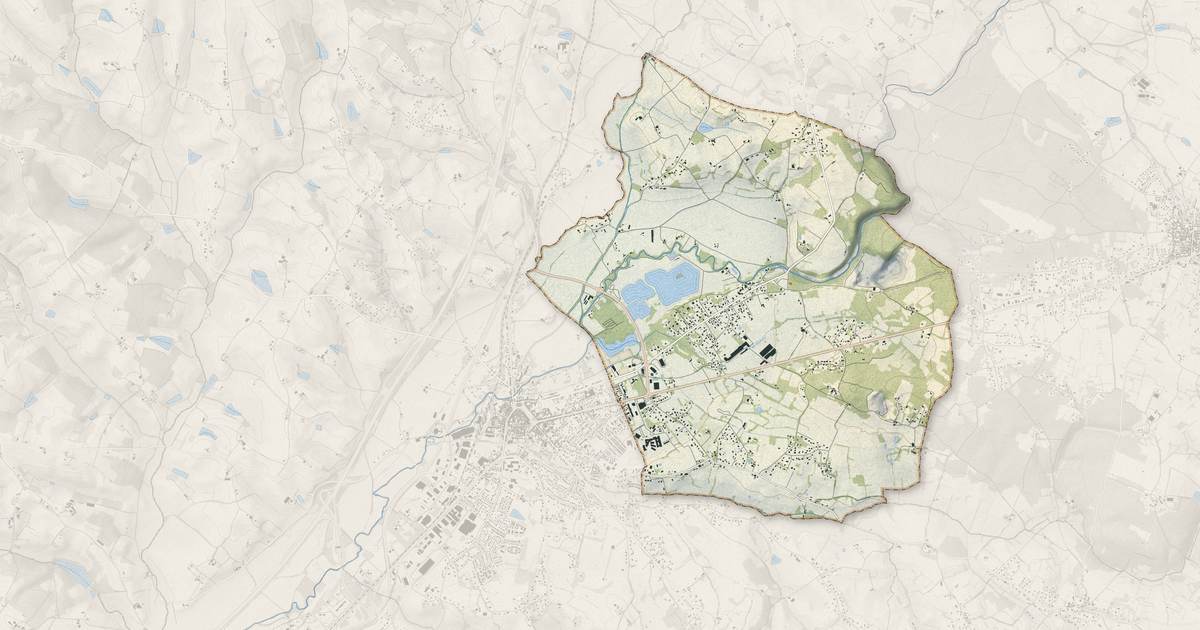 Portrait cartographique de Monteils : relief, eau, forêts, bâti et voies, calculés à partir des données de l'IGN