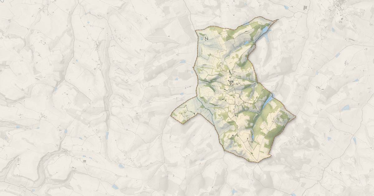 Portrait cartographique de Montgaillard : relief, eau, forêts, bâti et voies, calculés à partir des données de l'IGN