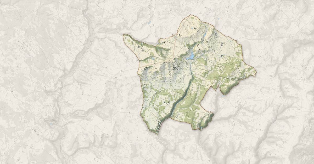 Portrait cartographique de Parisot : relief, eau, forêts, bâti et voies, calculés à partir des données de l'IGN