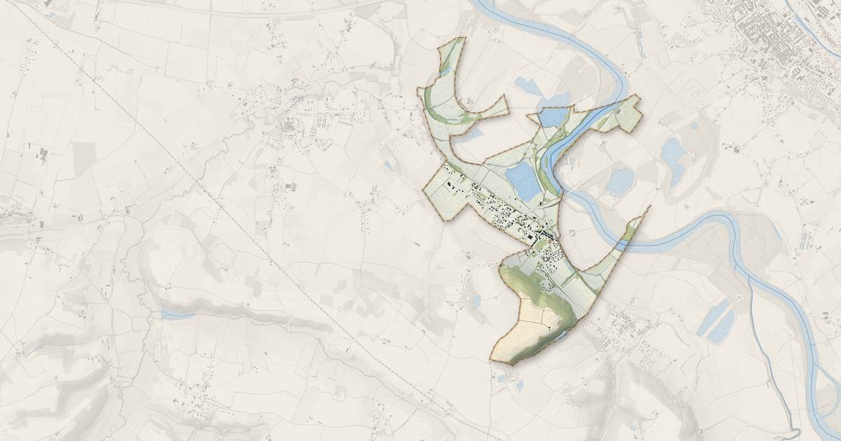 Portrait cartographique de Saint-Aignan : relief, eau, forêts, bâti et voies, calculés à partir des données de l'IGN