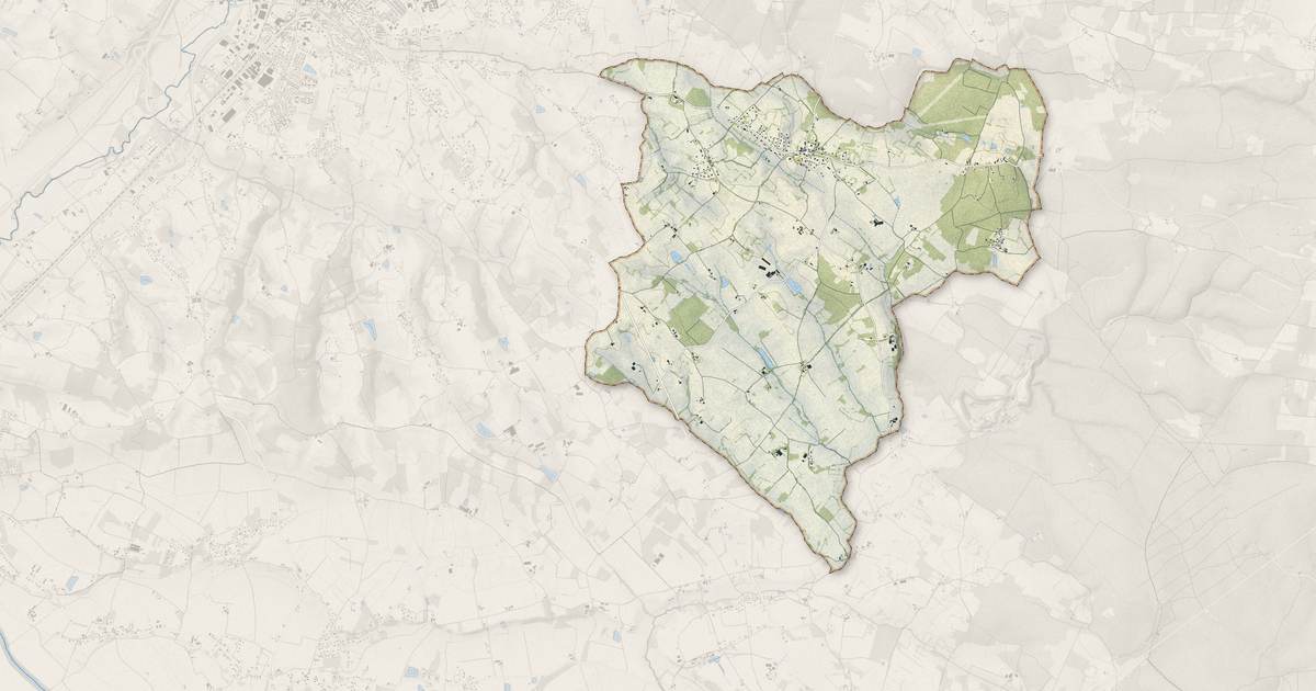 Portrait cartographique de Saint-Cirq : relief, eau, forêts, bâti et voies, calculés à partir des données de l'IGN