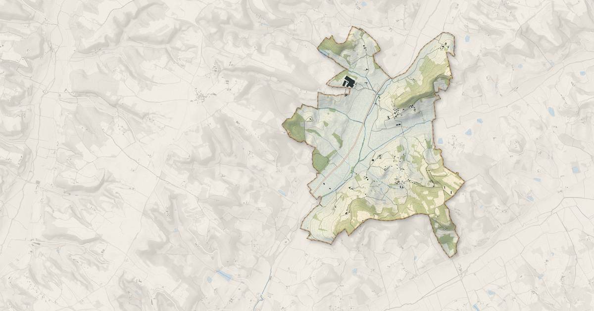 Portrait cartographique de Sainte-Juliette : relief, eau, forêts, bâti et voies, calculés à partir des données de l'IGN