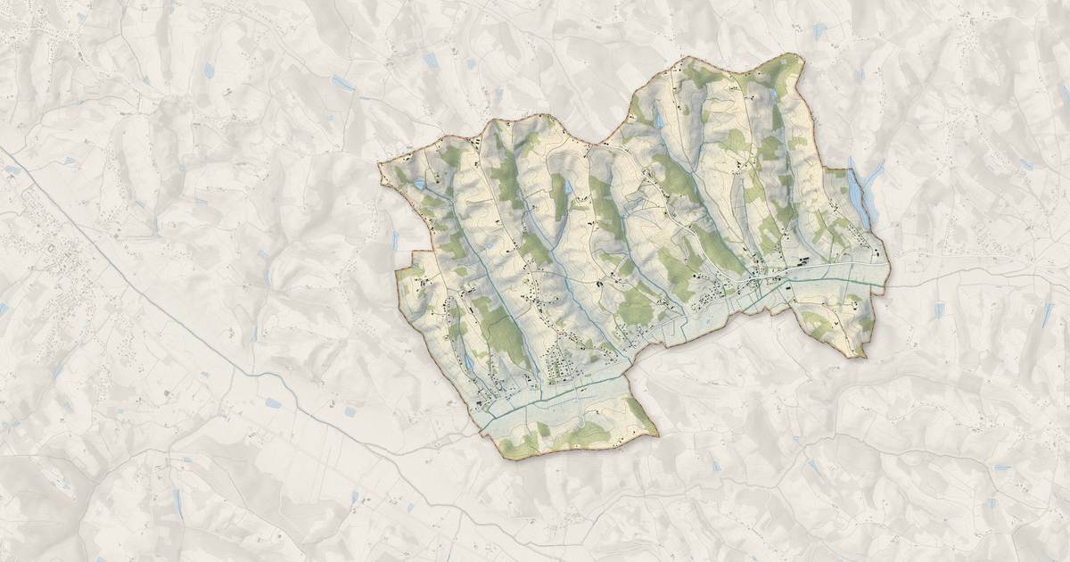 Portrait cartographique de La Salvetat-Belmontet : relief, eau, forêts, bâti et voies, calculés à partir des données de l'IGN