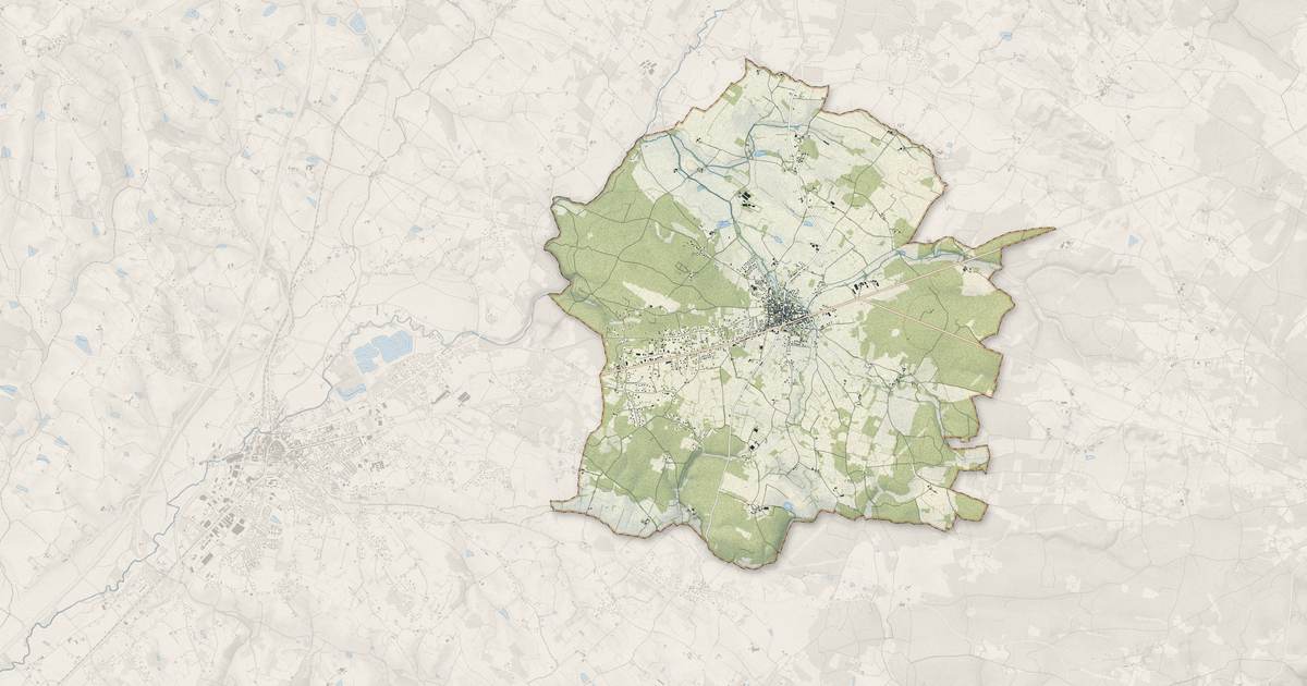 Portrait cartographique de Septfonds : relief, eau, forêts, bâti et voies, calculés à partir des données de l'IGN