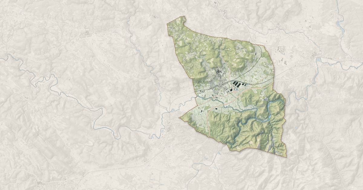 Portrait cartographique de Les Arcs : relief, eau, forêts, bâti et voies, calculés à partir des données de l'IGN