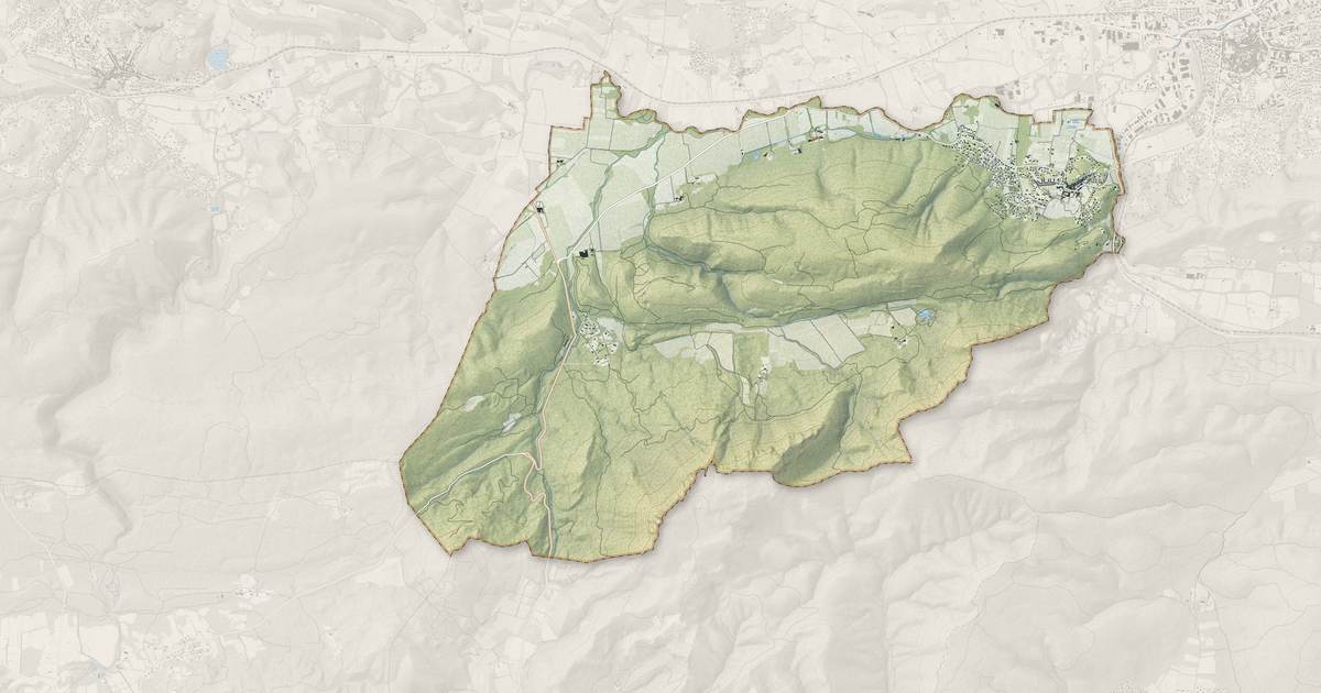 Portrait cartographique de La Celle : relief, eau, forêts, bâti et voies, calculés à partir des données de l'IGN