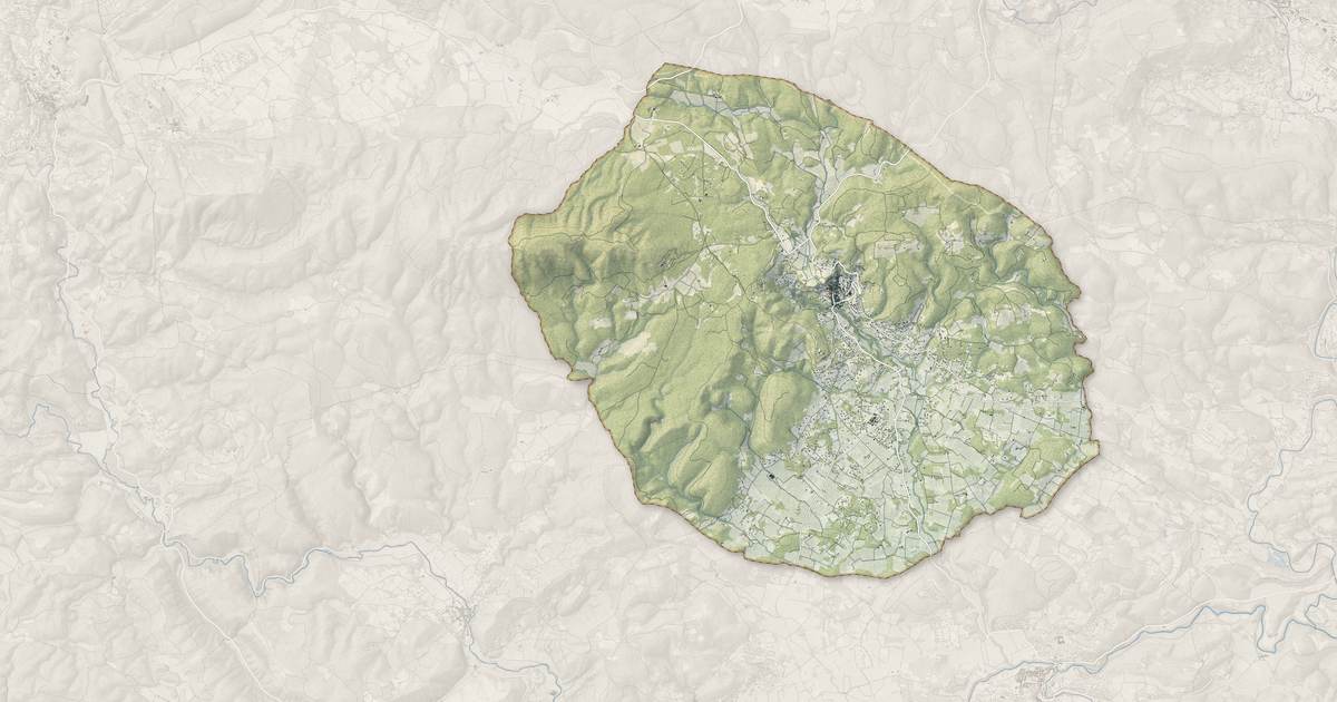 Portrait cartographique de Cotignac : relief, eau, forêts, bâti et voies, calculés à partir des données de l'IGN
