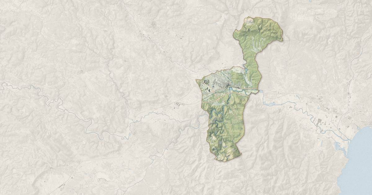 Portrait cartographique de Le Muy : relief, eau, forêts, bâti et voies, calculés à partir des données de l'IGN