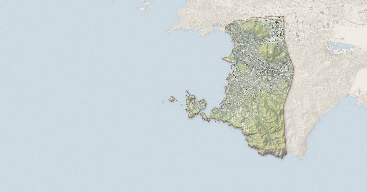 Portrait cartographique de Six-Fours-les-Plages : relief, eau, forêts, bâti et voies, calculés à partir des données de l'IGN