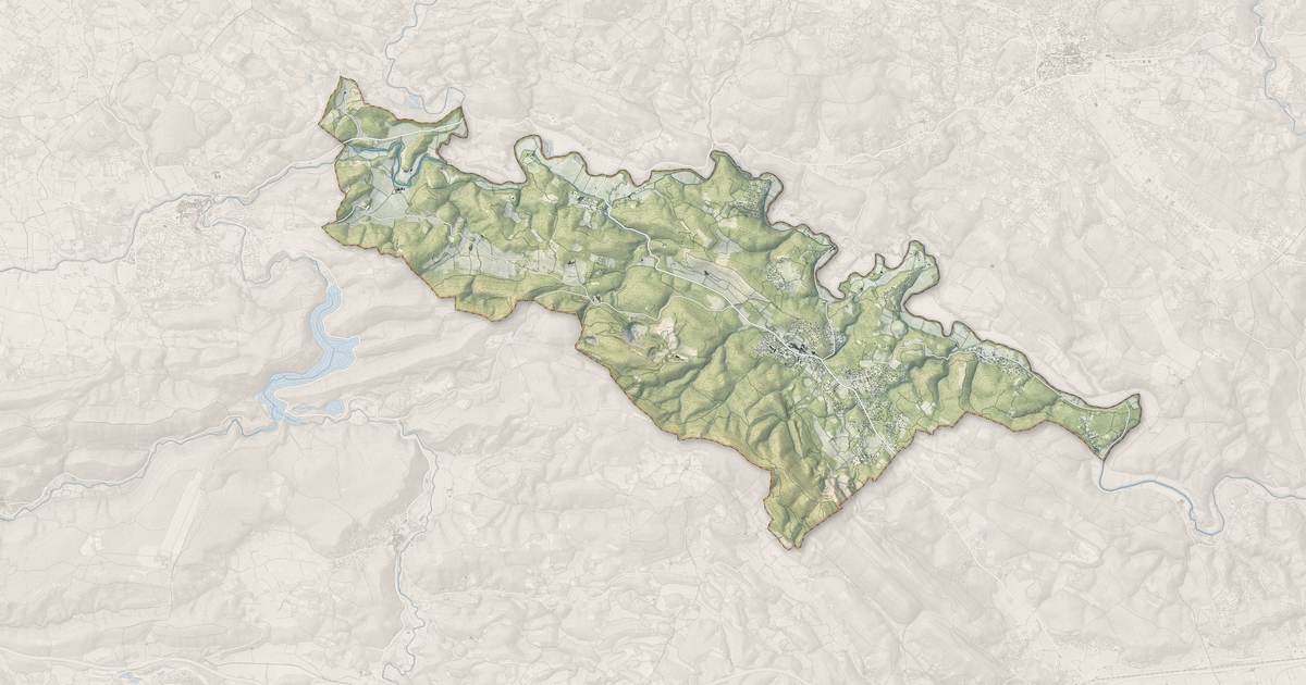Portrait cartographique de Le Thoronet : relief, eau, forêts, bâti et voies, calculés à partir des données de l'IGN
