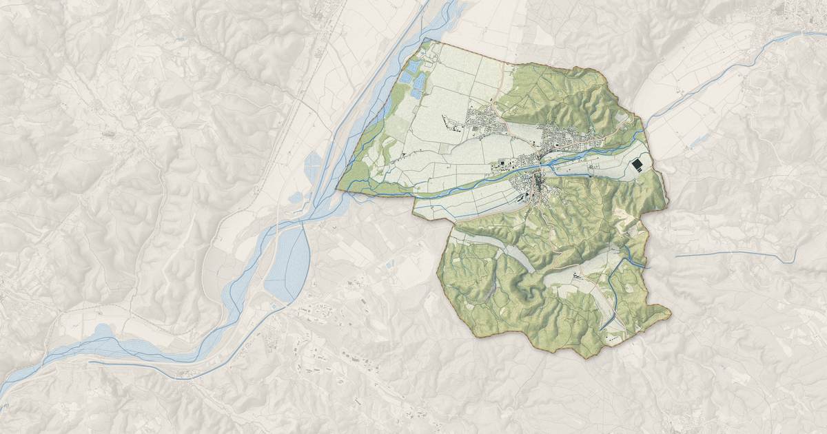 Portrait cartographique de Vinon-sur-Verdon : relief, eau, forêts, bâti et voies, calculés à partir des données de l'IGN