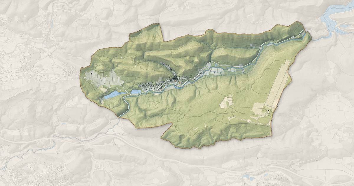 Portrait cartographique de Vins-sur-Caramy : relief, eau, forêts, bâti et voies, calculés à partir des données de l'IGN