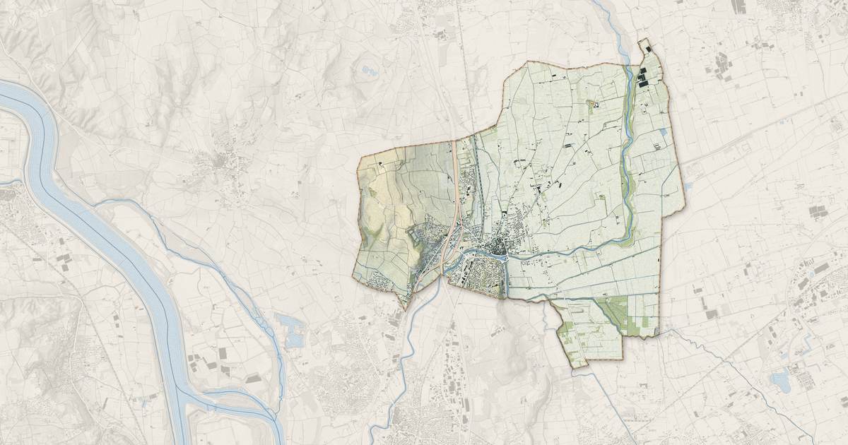 Portrait cartographique de Bédarrides : relief, eau, forêts, bâti et voies, calculés à partir des données de l'IGN