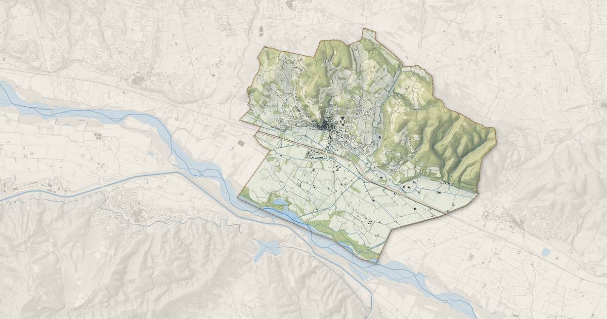 Portrait cartographique de Cadenet : relief, eau, forêts, bâti et voies, calculés à partir des données de l'IGN