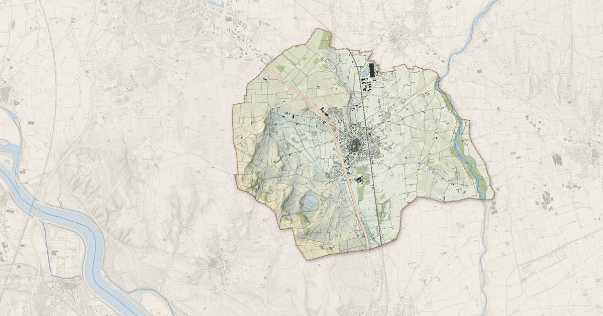 Portrait cartographique de Courthézon : relief, eau, forêts, bâti et voies, calculés à partir des données de l'IGN