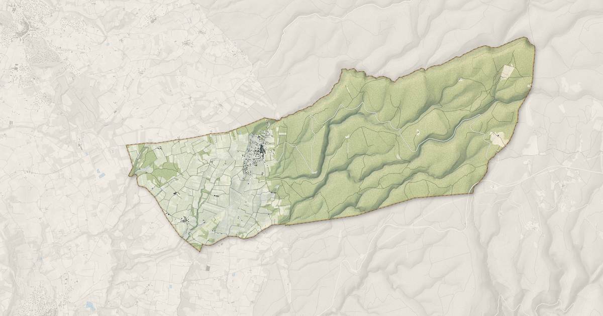 Portrait cartographique de Flassan : relief, eau, forêts, bâti et voies, calculés à partir des données de l'IGN