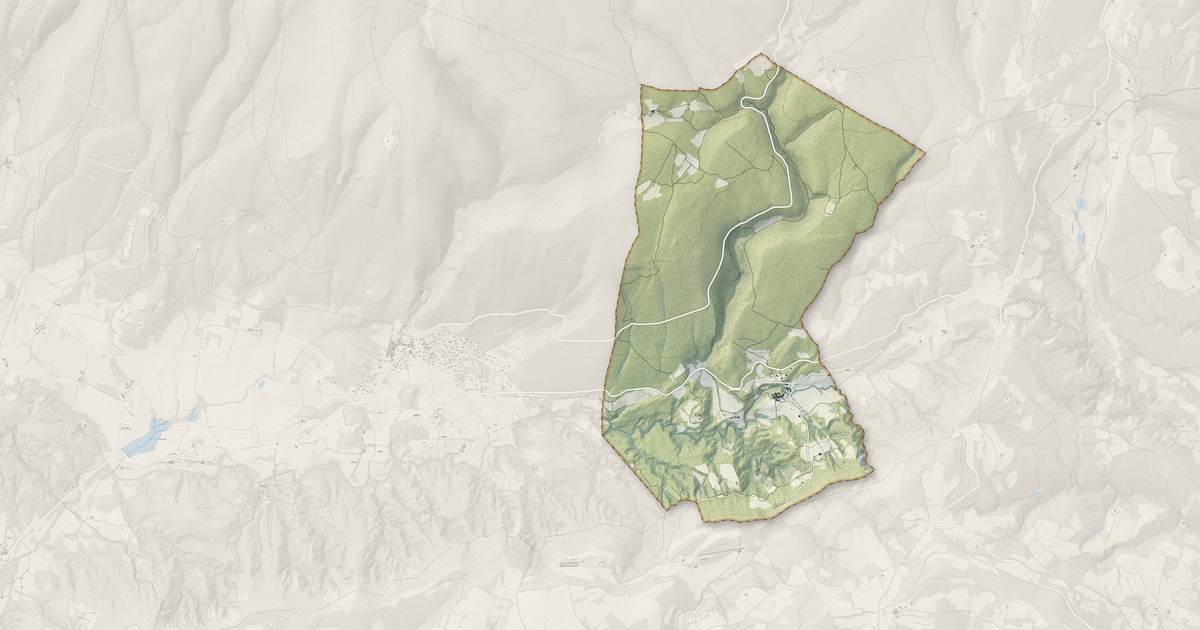 Portrait cartographique de Gignac : relief, eau, forêts, bâti et voies, calculés à partir des données de l'IGN