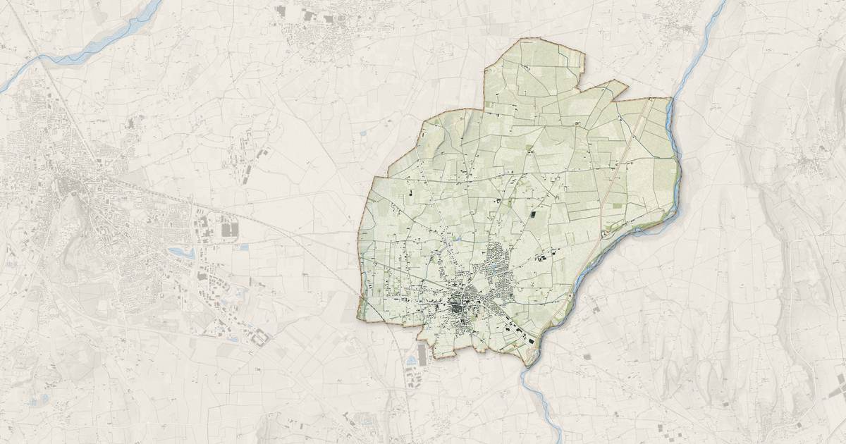 Portrait cartographique de Jonquières : relief, eau, forêts, bâti et voies, calculés à partir des données de l'IGN