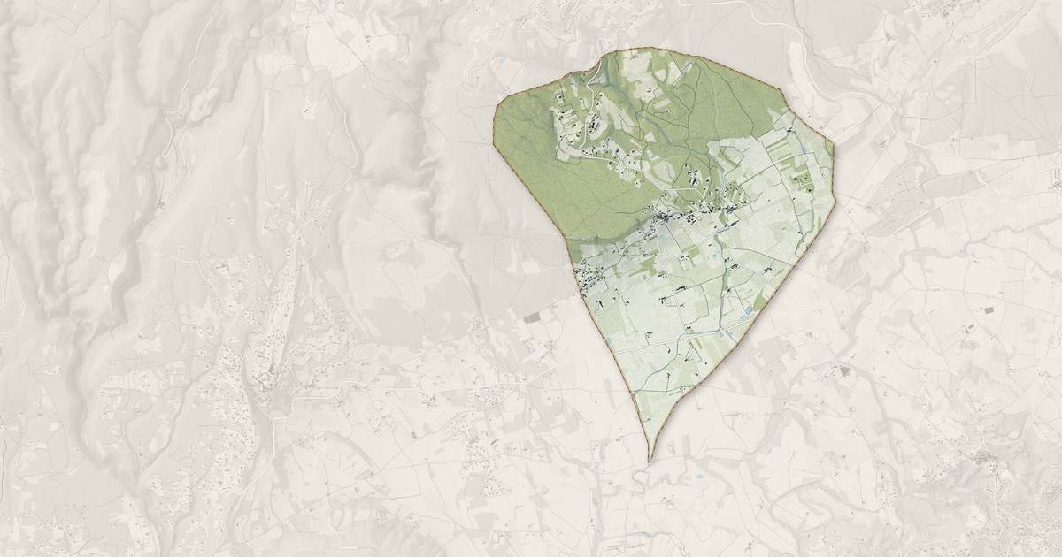 Portrait cartographique de Joucas : relief, eau, forêts, bâti et voies, calculés à partir des données de l'IGN