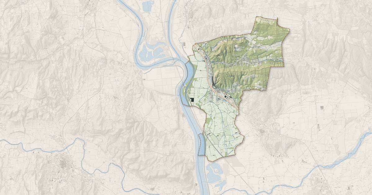 Portrait cartographique de Mornas : relief, eau, forêts, bâti et voies, calculés à partir des données de l'IGN