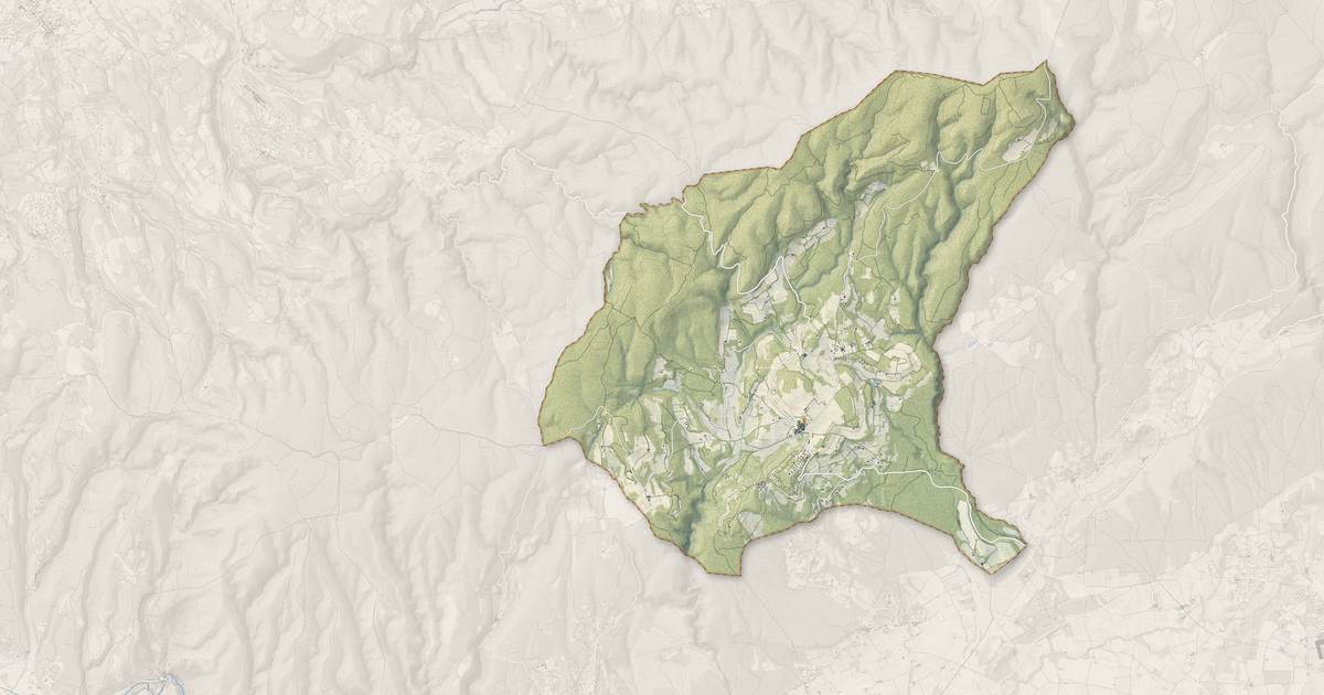 Portrait cartographique de Murs : relief, eau, forêts, bâti et voies, calculés à partir des données de l'IGN