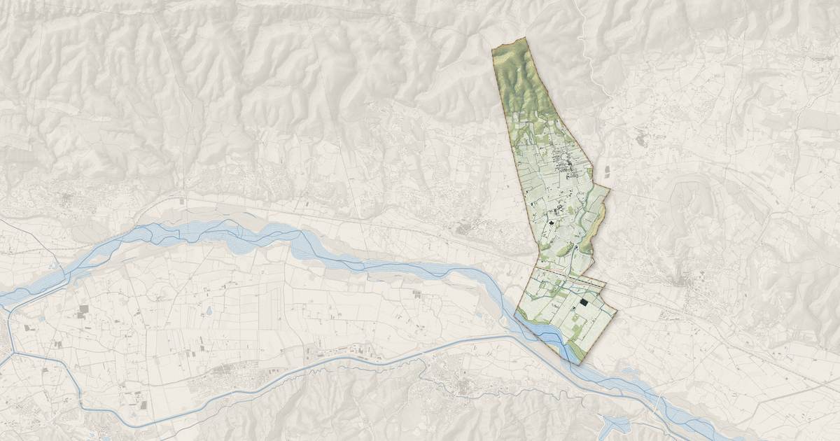 Portrait cartographique de Puyvert : relief, eau, forêts, bâti et voies, calculés à partir des données de l'IGN