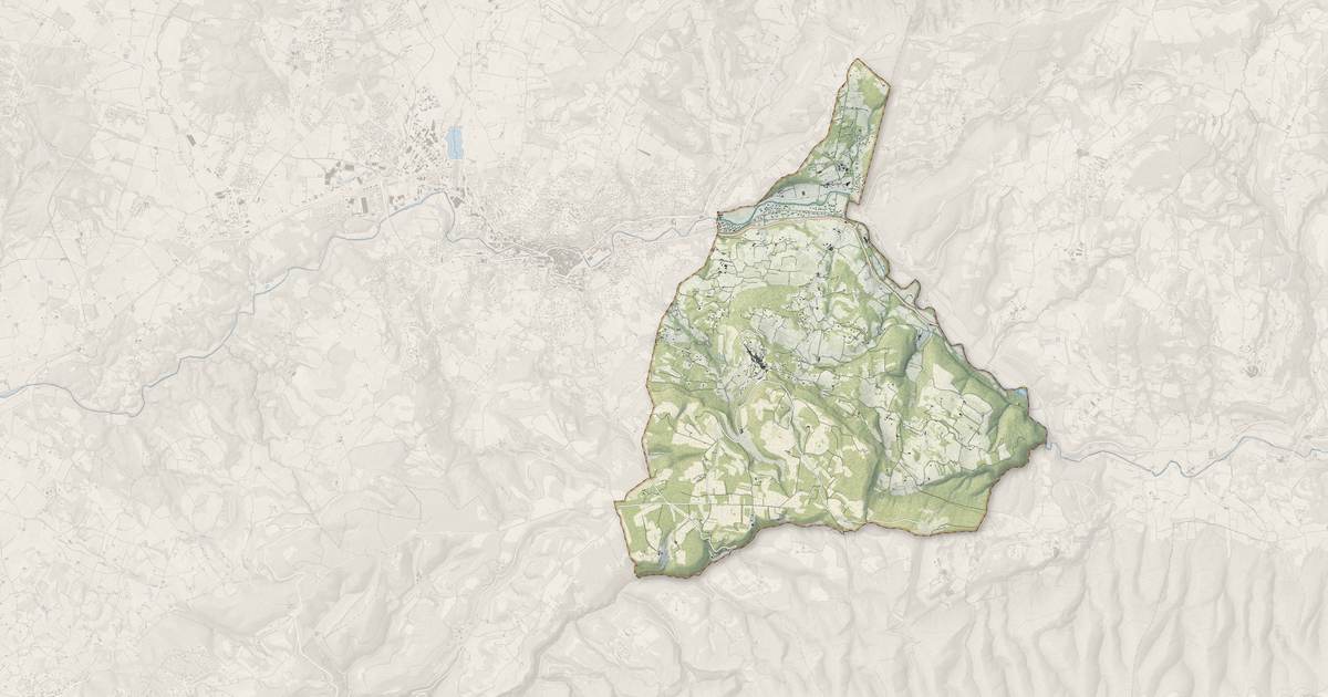 Portrait cartographique de Saignon : relief, eau, forêts, bâti et voies, calculés à partir des données de l'IGN