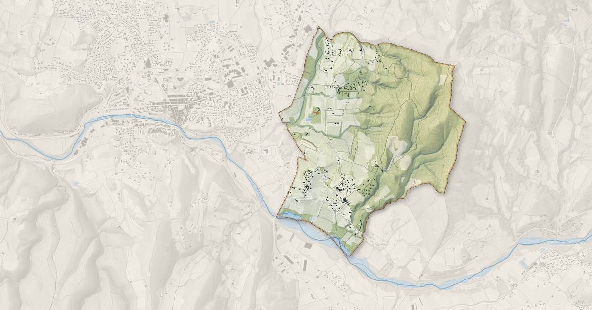 Portrait cartographique de Saint-Marcellin-lès-Vaison : relief, eau, forêts, bâti et voies, calculés à partir des données de l'IGN