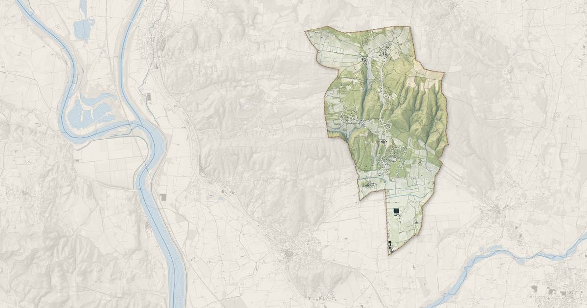 Portrait cartographique de Uchaux : relief, eau, forêts, bâti et voies, calculés à partir des données de l'IGN