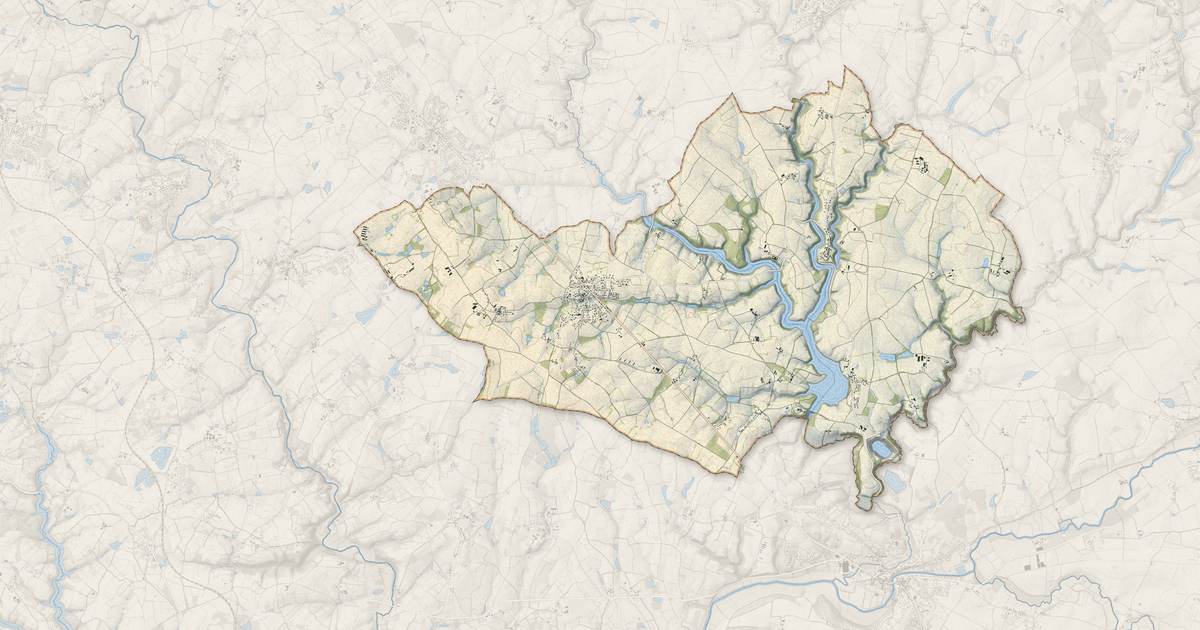 Portrait cartographique de Château-Guibert : relief, eau, forêts, bâti et voies, calculés à partir des données de l'IGN