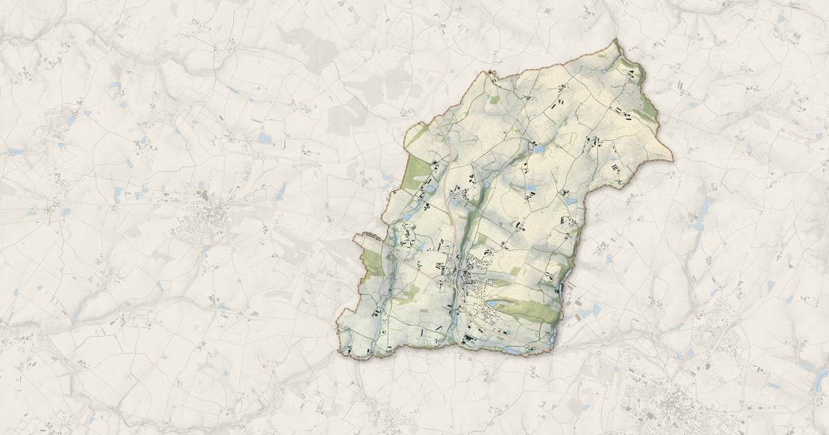Portrait cartographique de Cheffois : relief, eau, forêts, bâti et voies, calculés à partir des données de l'IGN
