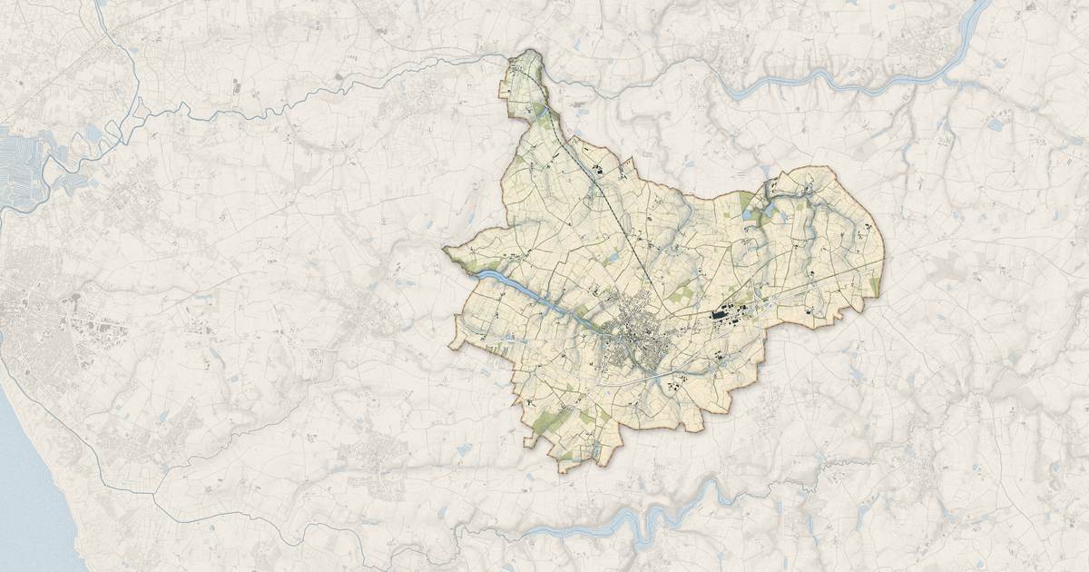 Portrait cartographique de Coëx : relief, eau, forêts, bâti et voies, calculés à partir des données de l'IGN