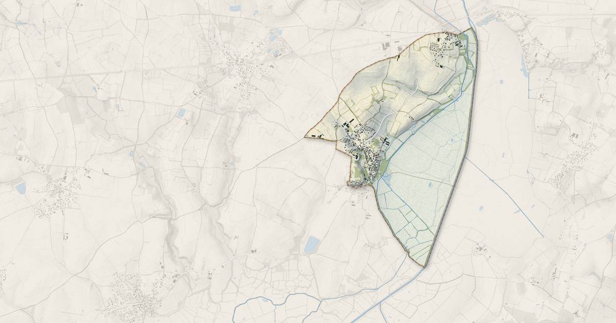 Portrait cartographique de Curzon : relief, eau, forêts, bâti et voies, calculés à partir des données de l'IGN