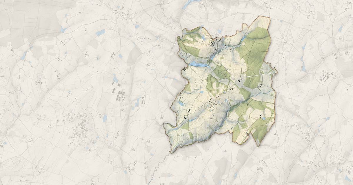 Portrait cartographique de Faymoreau : relief, eau, forêts, bâti et voies, calculés à partir des données de l'IGN