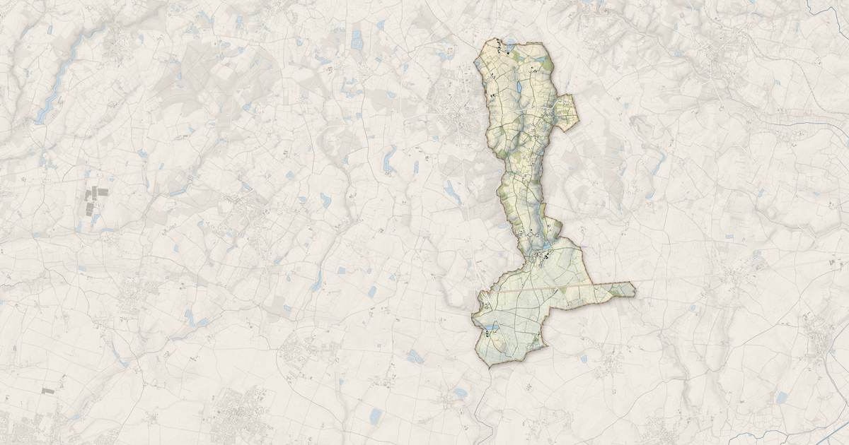 Portrait cartographique de Le Givre : relief, eau, forêts, bâti et voies, calculés à partir des données de l'IGN