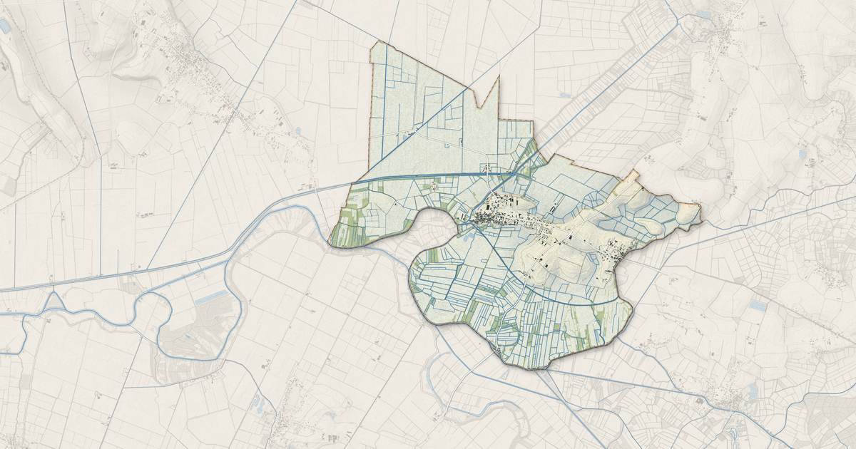 Portrait cartographique de Maillé : relief, eau, forêts, bâti et voies, calculés à partir des données de l'IGN