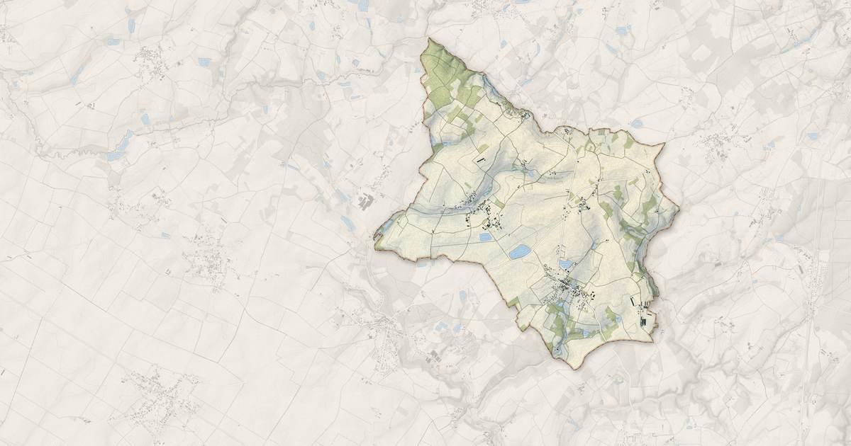 Portrait cartographique de Marsais-Sainte-Radégonde : relief, eau, forêts, bâti et voies, calculés à partir des données de l'IGN