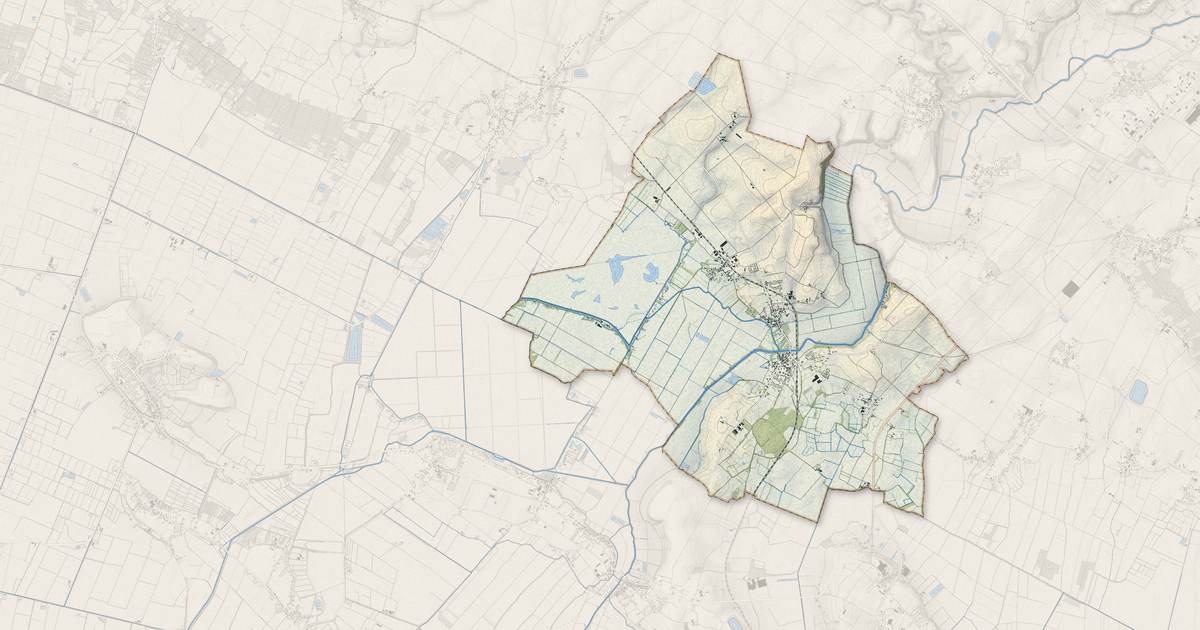 Portrait cartographique de Les Velluire-sur-Vendée : relief, eau, forêts, bâti et voies, calculés à partir des données de l'IGN