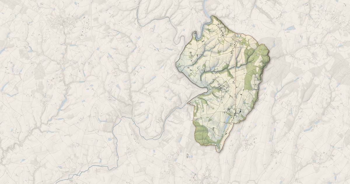 Portrait cartographique de La Réorthe : relief, eau, forêts, bâti et voies, calculés à partir des données de l'IGN