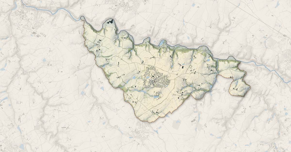 Portrait cartographique de Saint-Aubin-des-Ormeaux : relief, eau, forêts, bâti et voies, calculés à partir des données de l'IGN