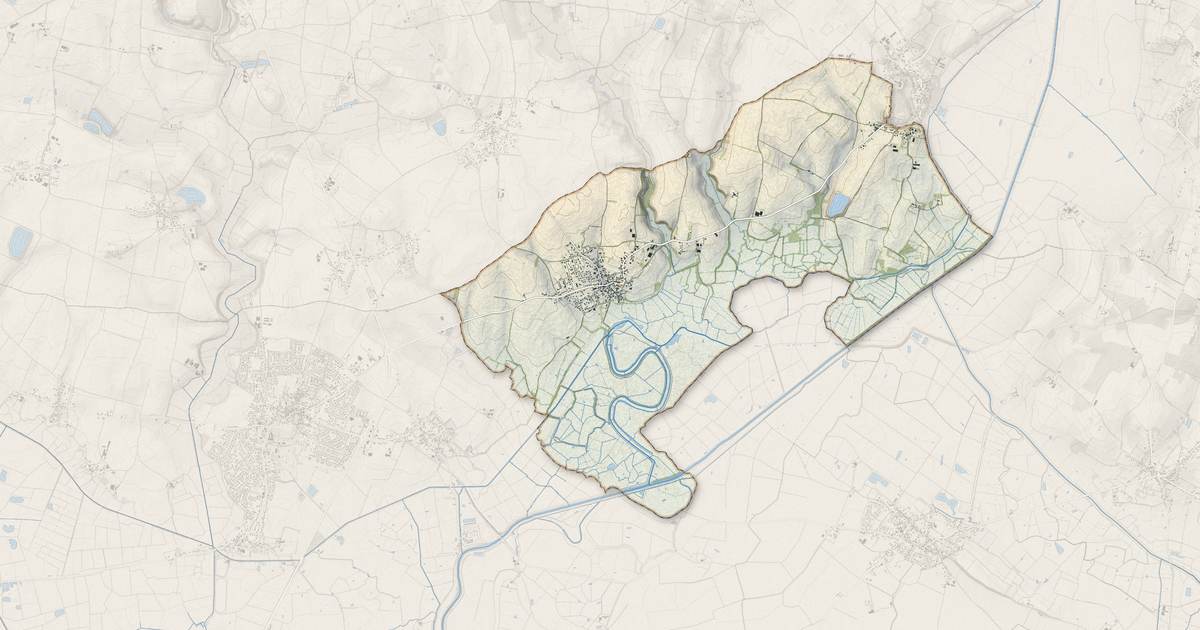 Portrait cartographique de Saint-Benoist-sur-Mer : relief, eau, forêts, bâti et voies, calculés à partir des données de l'IGN