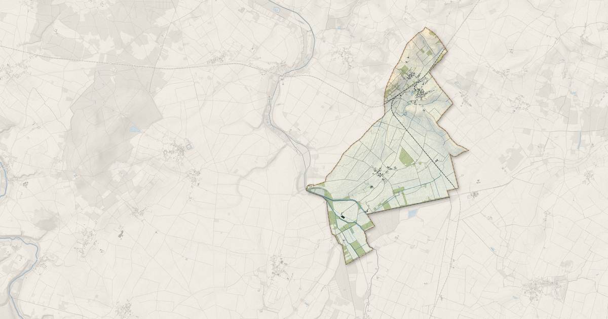 Portrait cartographique de Arçay : relief, eau, forêts, bâti et voies, calculés à partir des données de l'IGN