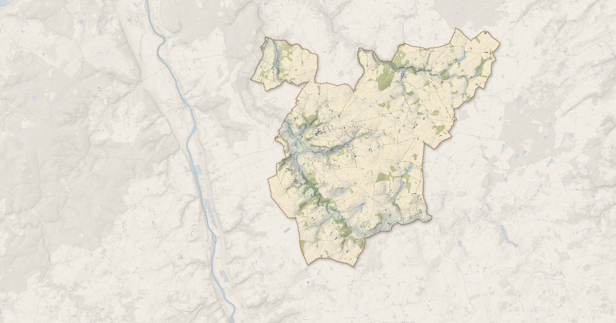 Portrait cartographique de Archigny : relief, eau, forêts, bâti et voies, calculés à partir des données de l'IGN